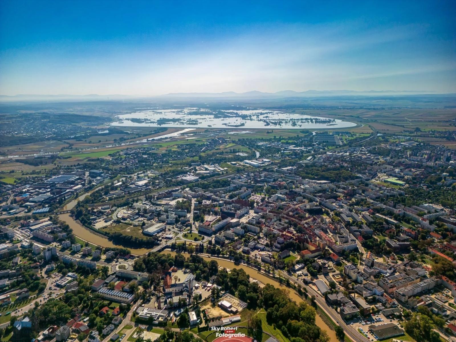 Zdjęcie w galerii na portalu naszwodzislaw.com: Zbiornik Racibórz zakończył pracę. Teraz czeka go przegląd wiadomości z regionu