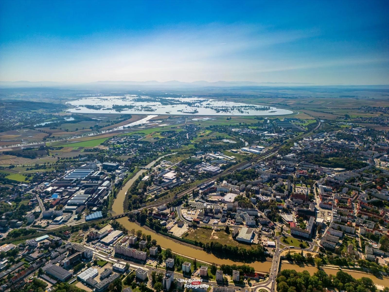 Zdjęcie w galerii na portalu naszwodzislaw.com: Zbiornik Racibórz zakończył pracę. Teraz czeka go przegląd wiadomości z regionu