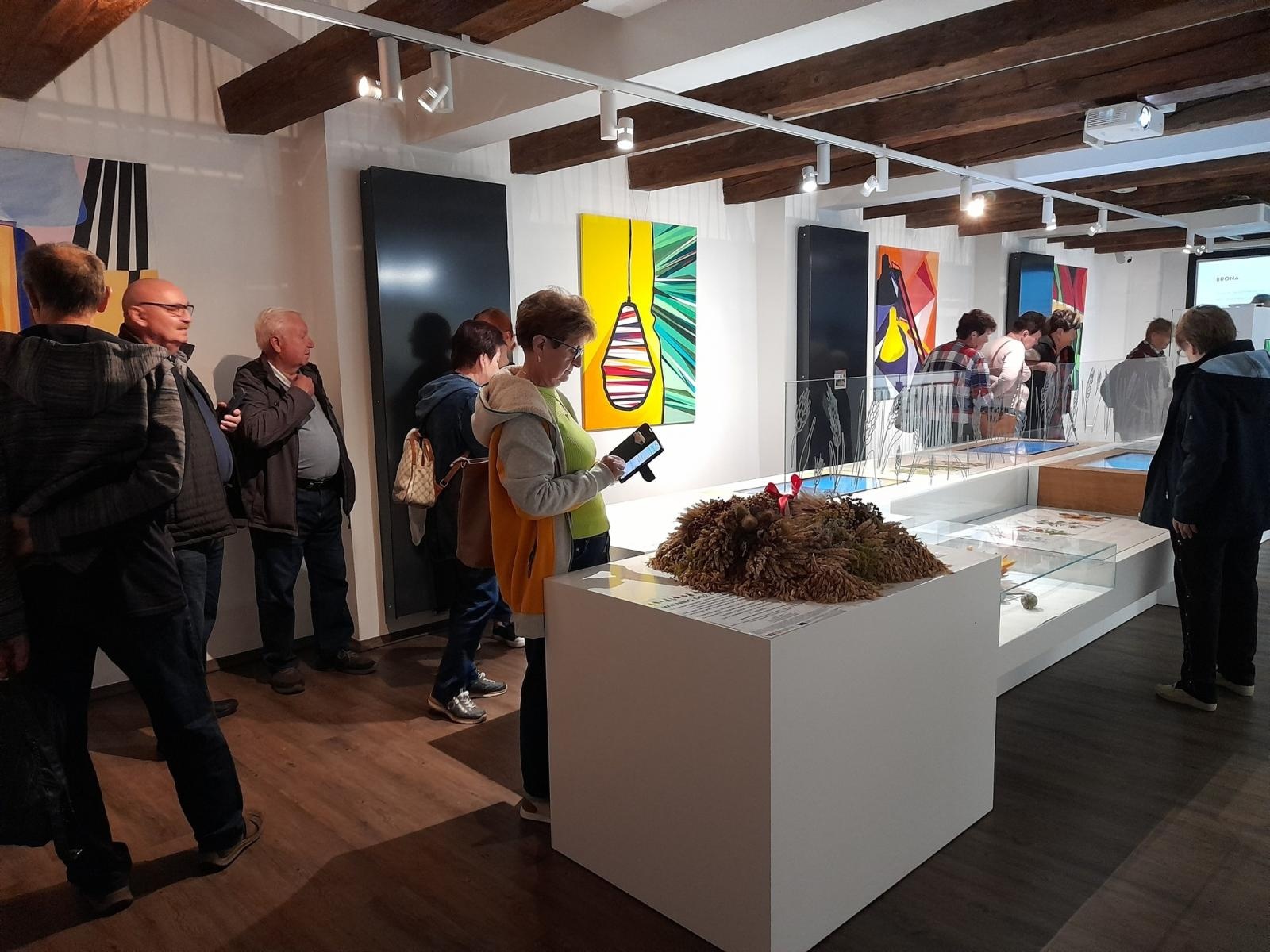 Zdjęcie w galerii na portalu naszwodzislaw.com: Seniorzy z Godowa i czeskiej gminy Petrovice integrowali się w Beskidzie Śląskim [FOTO] wiadomości z regionu