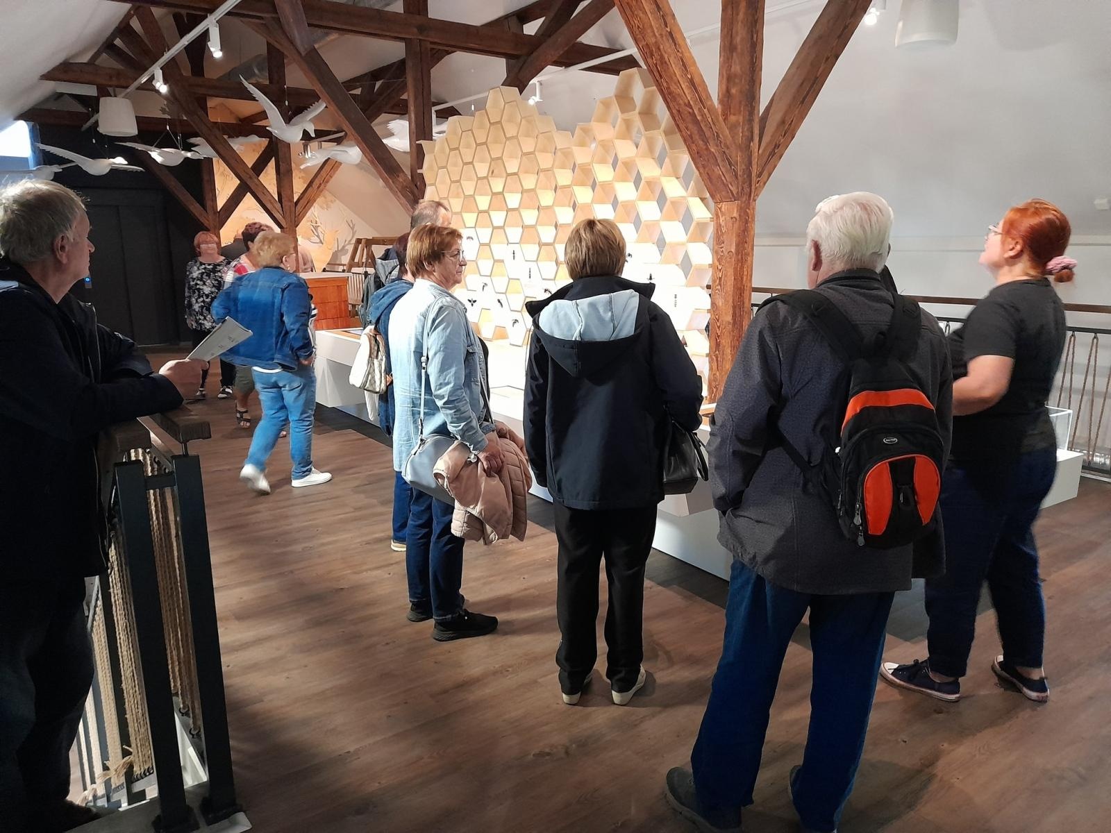 Zdjęcie w galerii na portalu naszwodzislaw.com: Seniorzy z Godowa i czeskiej gminy Petrovice integrowali się w Beskidzie Śląskim [FOTO] wiadomości z regionu