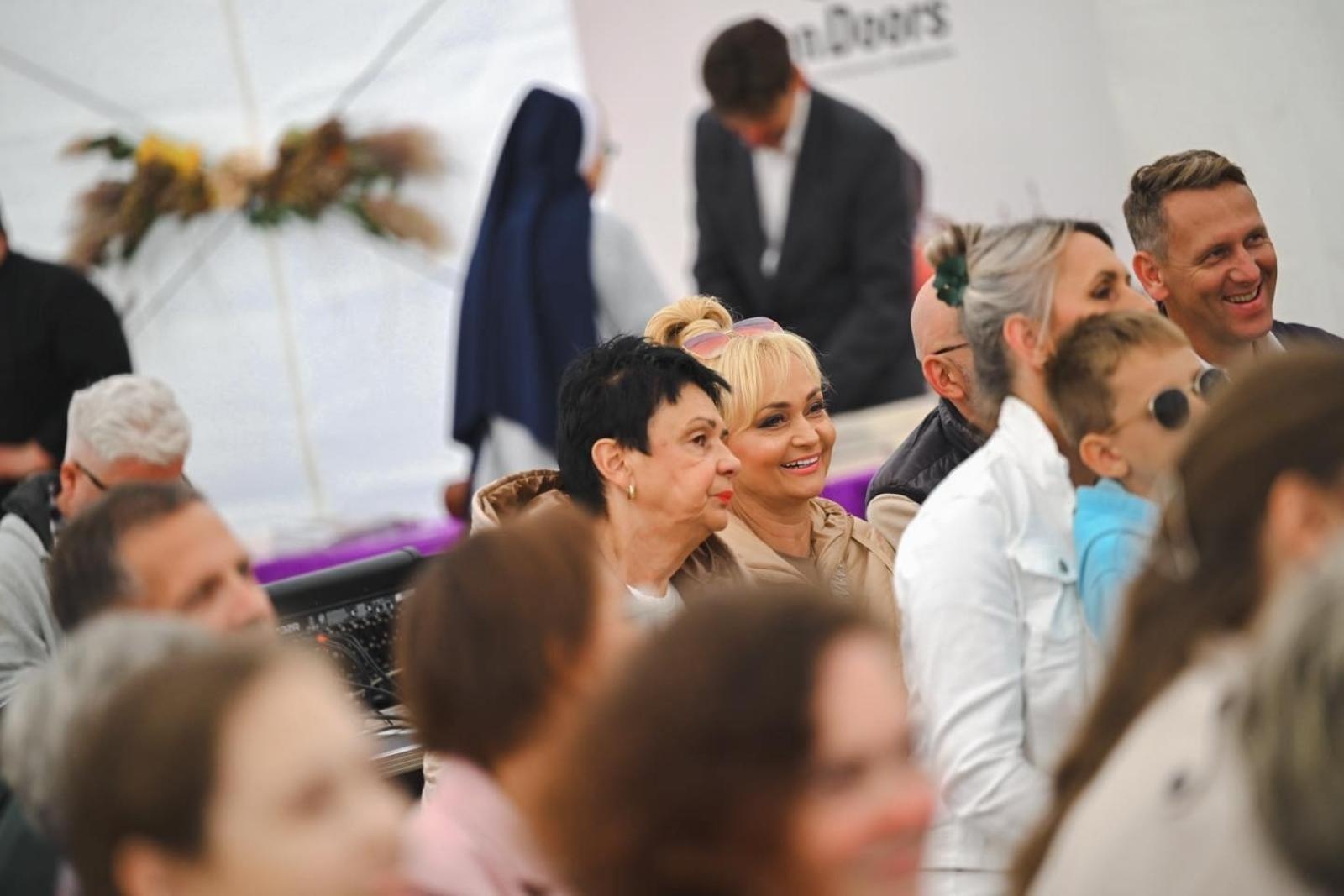 Zdjęcie w galerii na portalu naszwodzislaw.com: Misje sercem Kościoła. Festiwal Chrześcijański dobiegł końca [FOTO] wiadomości z regionu