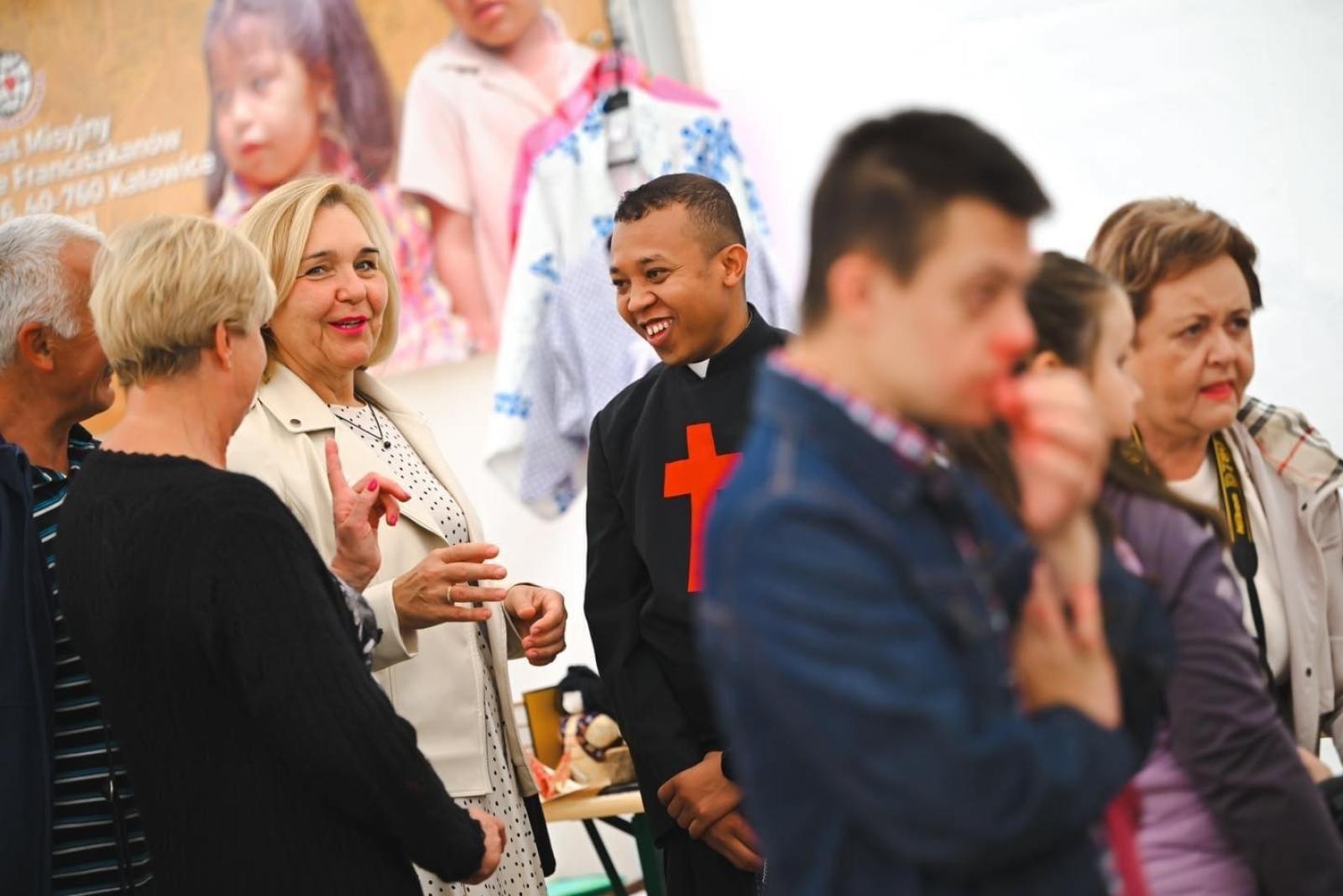 Zdjęcie w galerii na portalu naszwodzislaw.com: Misje sercem Kościoła. Festiwal Chrześcijański dobiegł końca [FOTO] wiadomości z regionu