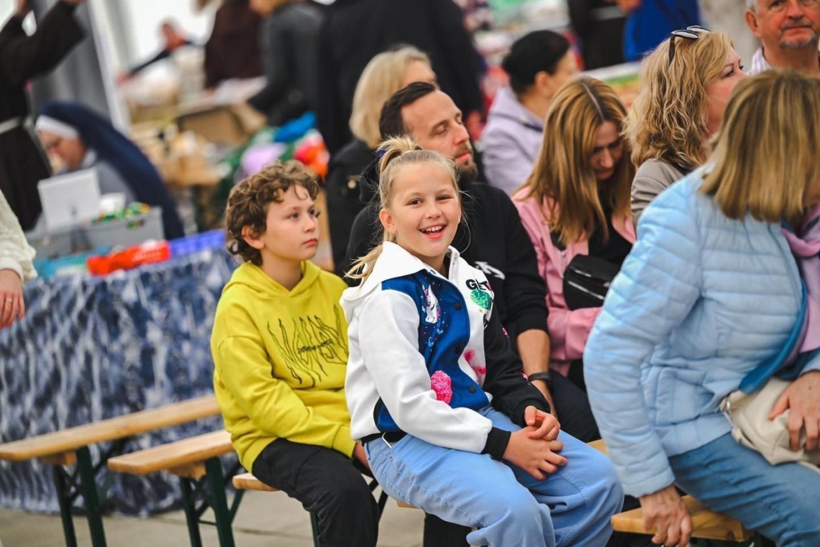 Zdjęcie w galerii na portalu naszwodzislaw.com: Misje sercem Kościoła. Festiwal Chrześcijański dobiegł końca [FOTO] wiadomości z regionu