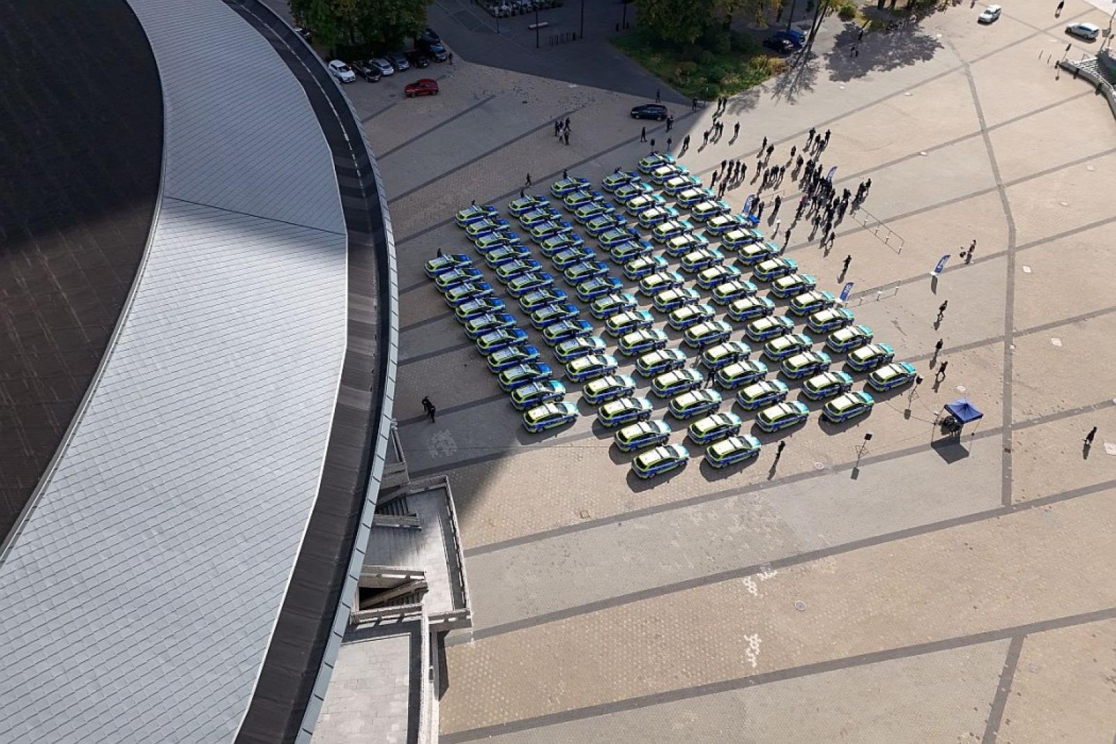 Zdjęcie w galerii na portalu naszwodzislaw.com: Śląska policja dostała 85 nowych radiowozów. Jeden trafi do Wodzisławia Śląskiego wiadomości z regionu