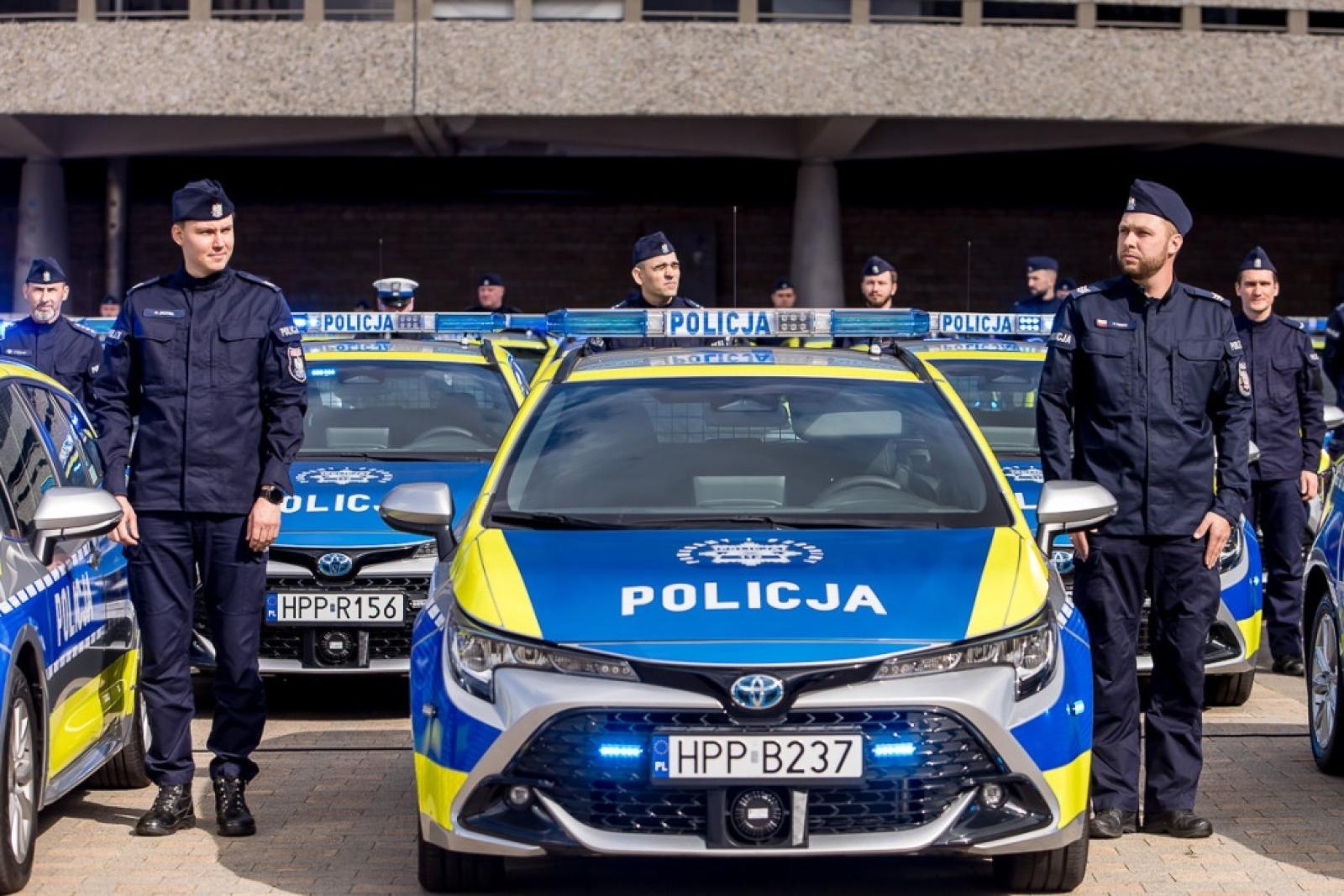 Zdjęcie w galerii na portalu naszwodzislaw.com: Śląska policja dostała 85 nowych radiowozów. Jeden trafi do Wodzisławia Śląskiego wiadomości z regionu