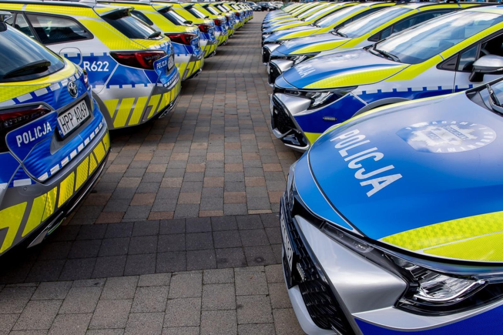 Zdjęcie w galerii na portalu naszwodzislaw.com: Śląska policja dostała 85 nowych radiowozów. Jeden trafi do Wodzisławia Śląskiego wiadomości z regionu