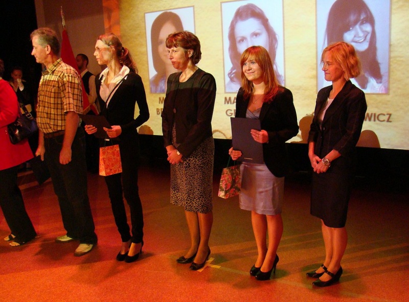 Zdjęcie w galerii na portalu naszwodzislaw.com: Czas nauki wykorzystali najefektywniej wiadomości z regionu