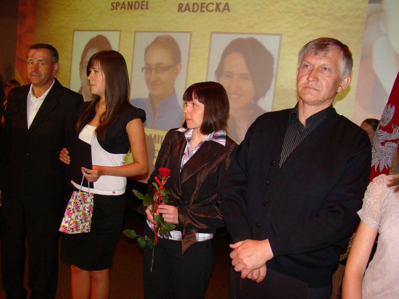 Zdjęcie w galerii na portalu naszwodzislaw.com: Czas nauki wykorzystali najefektywniej wiadomości z regionu