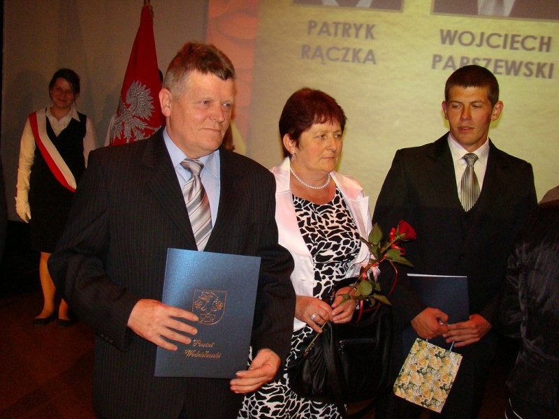 Zdjęcie w galerii na portalu naszwodzislaw.com: Czas nauki wykorzystali najefektywniej wiadomości z regionu