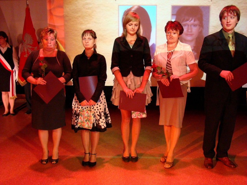 Zdjęcie w galerii na portalu naszwodzislaw.com: Czas nauki wykorzystali najefektywniej wiadomości z regionu