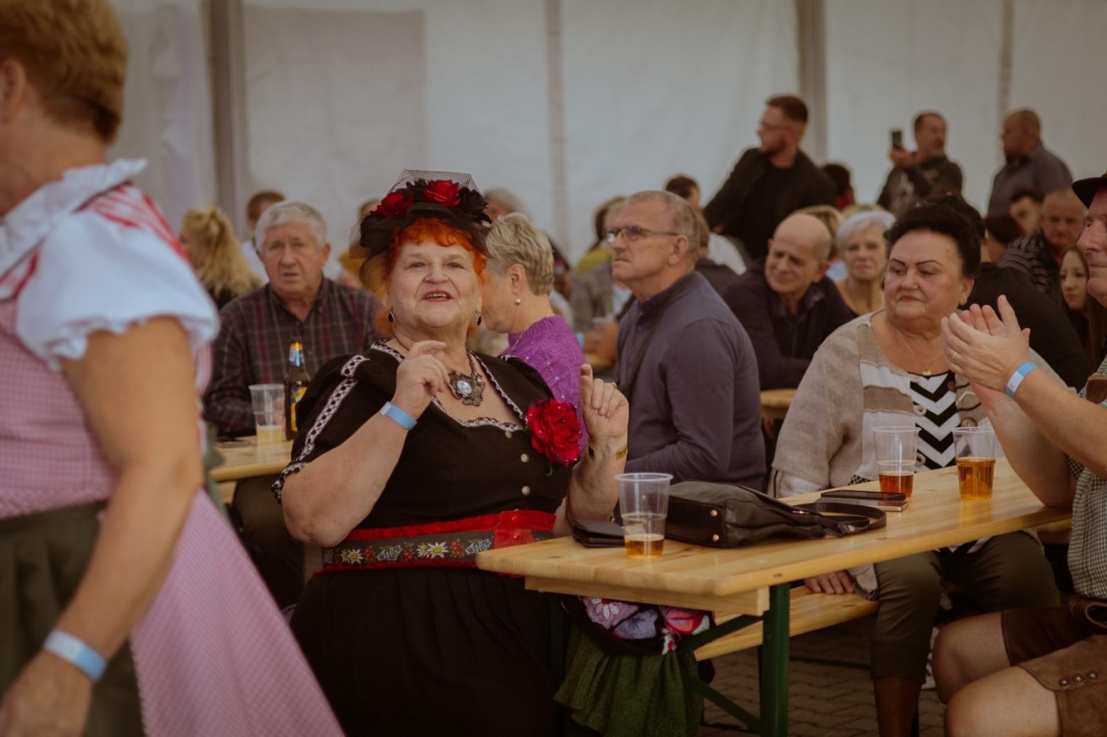 Zdjęcie w galerii na portalu naszwodzislaw.com: Pszów zagościł na mapie Oktoberfestów wiadomości z regionu
