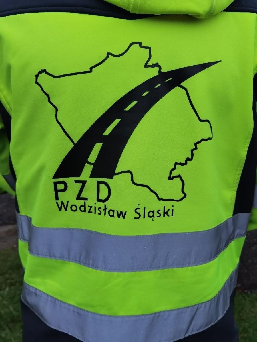 Zdjęcie w galerii na portalu naszwodzislaw.com: Droga między Uchylskiem a Olzą jak nowa wiadomości z regionu