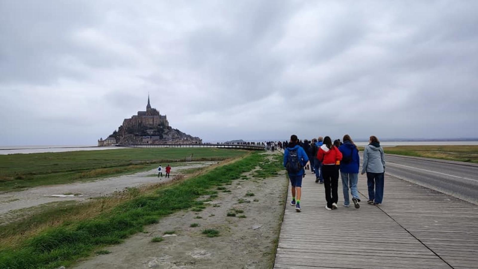 Zdjęcie w galerii na portalu naszwodzislaw.com: Wyjątkowa podróż uczniów SP1 do Francji [FOTO] wiadomości z regionu