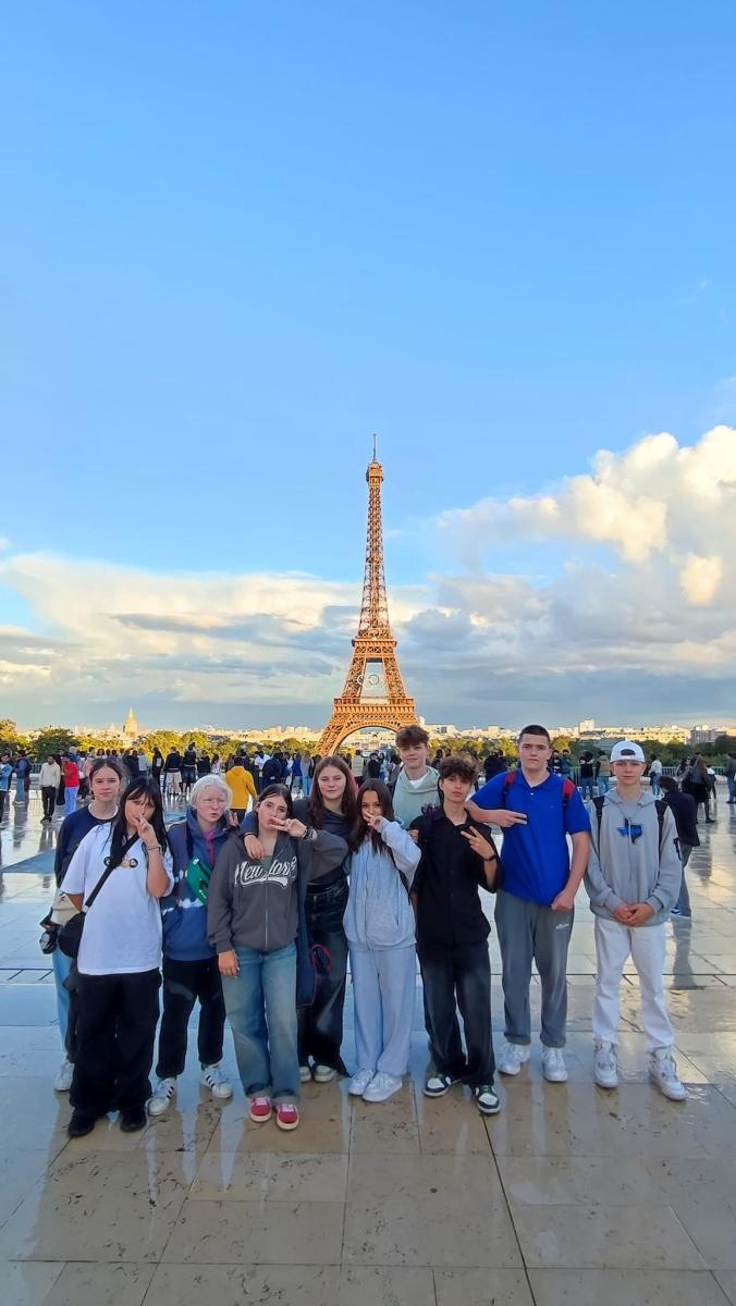 Zdjęcie w galerii na portalu naszwodzislaw.com: Wyjątkowa podróż uczniów SP1 do Francji [FOTO] wiadomości z regionu