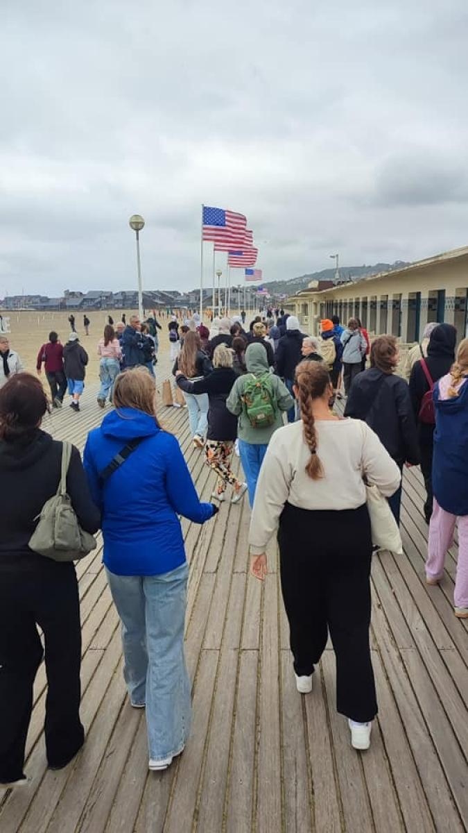 Zdjęcie w galerii na portalu naszwodzislaw.com: Wyjątkowa podróż uczniów SP1 do Francji [FOTO] wiadomości z regionu