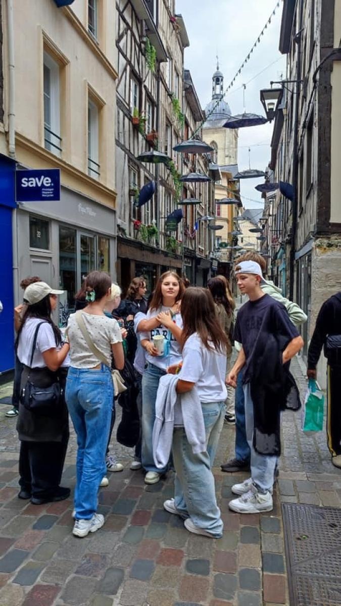 Zdjęcie w galerii na portalu naszwodzislaw.com: Wyjątkowa podróż uczniów SP1 do Francji [FOTO] wiadomości z regionu