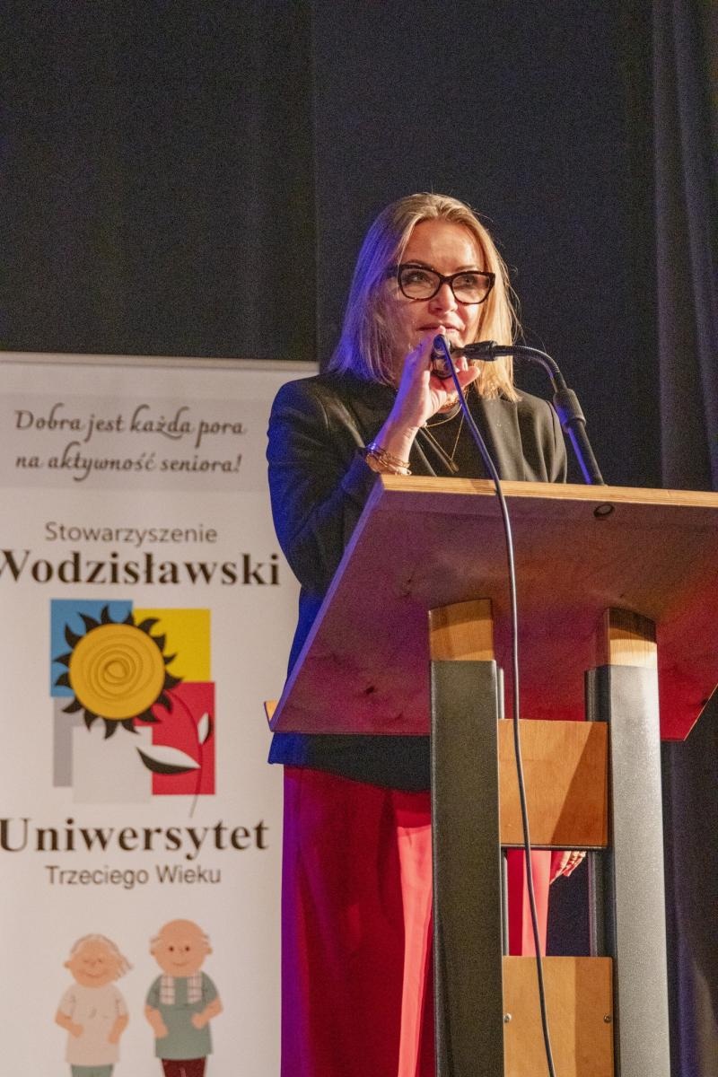 Zdjęcie w galerii na portalu naszwodzislaw.com: Inauguracja roku akademickiego WUTW za nami [FOTO] wiadomości z regionu