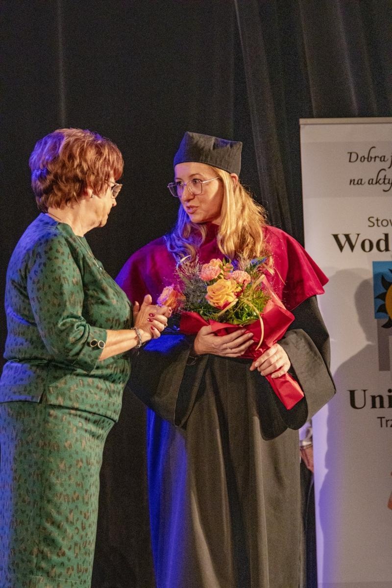 Zdjęcie w galerii na portalu naszwodzislaw.com: Inauguracja roku akademickiego WUTW za nami [FOTO] wiadomości z regionu