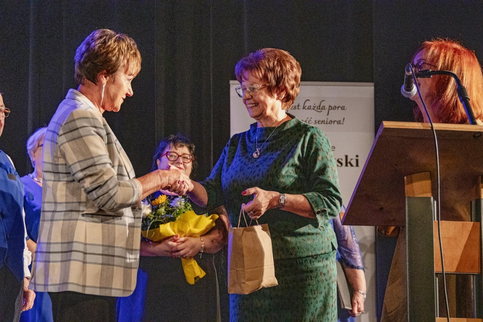 Zdjęcie w galerii na portalu naszwodzislaw.com: Inauguracja roku akademickiego WUTW za nami [FOTO] wiadomości z regionu