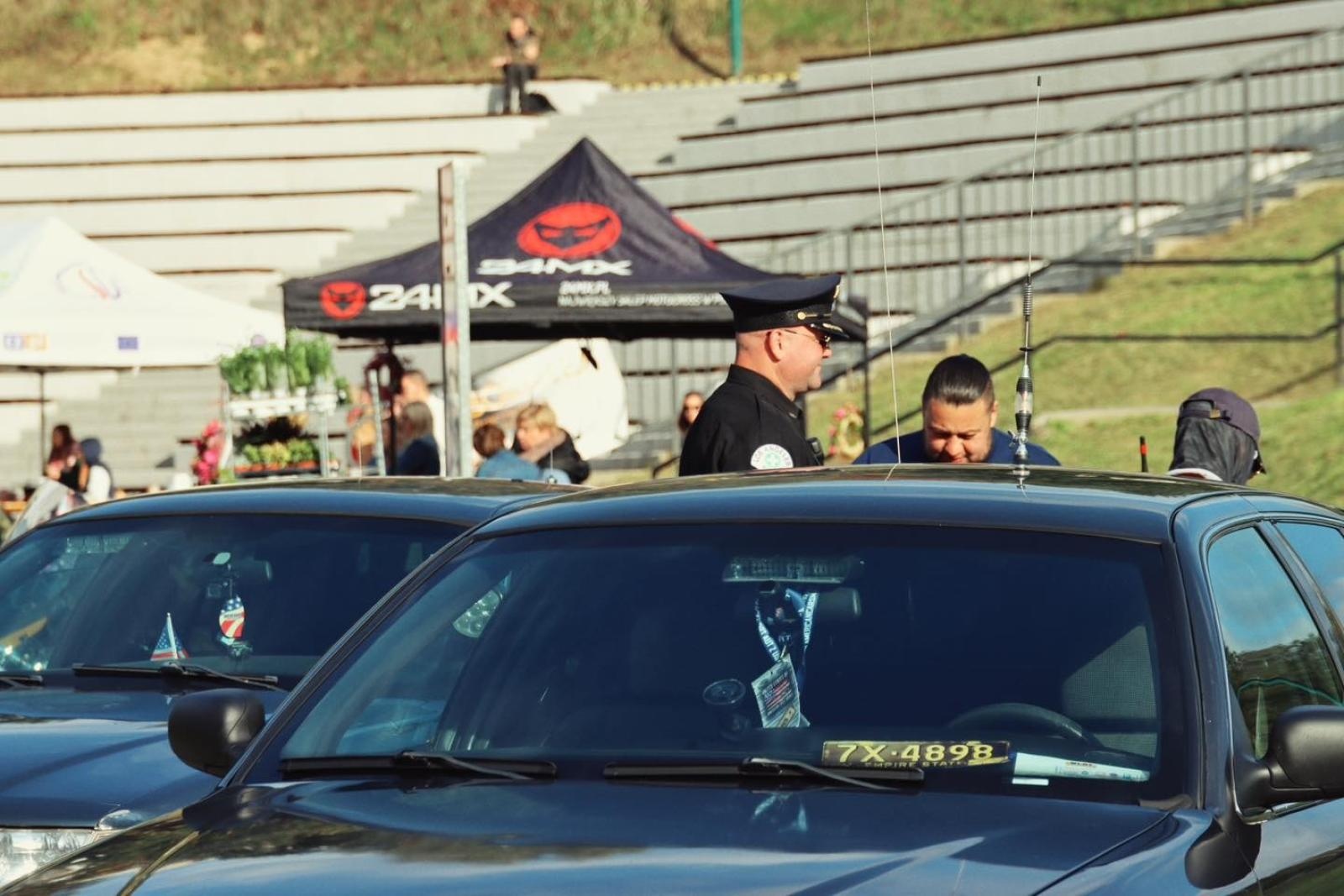 Zdjęcie w galerii na portalu naszwodzislaw.com: Charytatywny festyn na Trzech Wzgórzach. Dla powodzian zebrano ponad 20 tysięcy złotych [FOTO] wiadomości z regionu