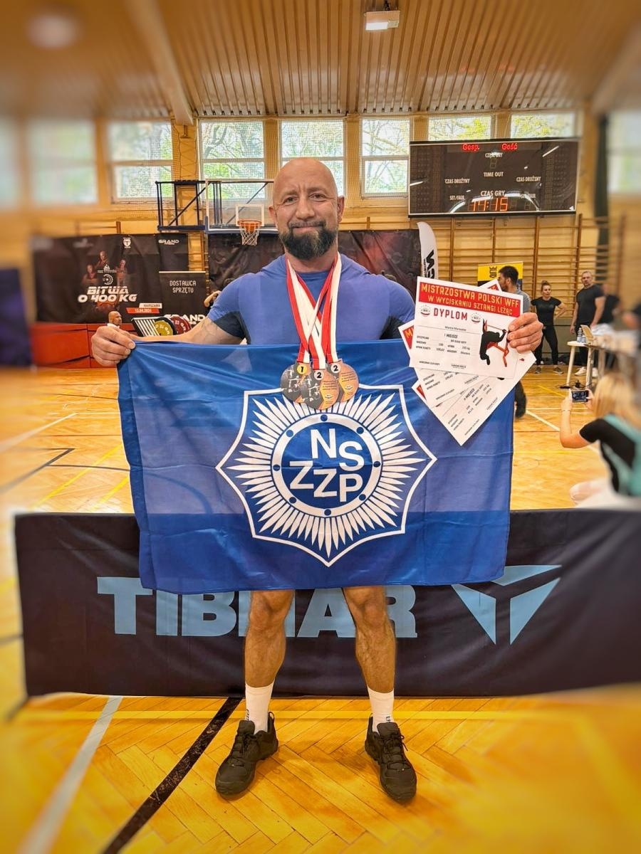 Zdjęcie w galerii na portalu naszwodzislaw.com: Sporty siłowe. Kolejne sukcesy Marcina Marszałka wiadomości z regionu