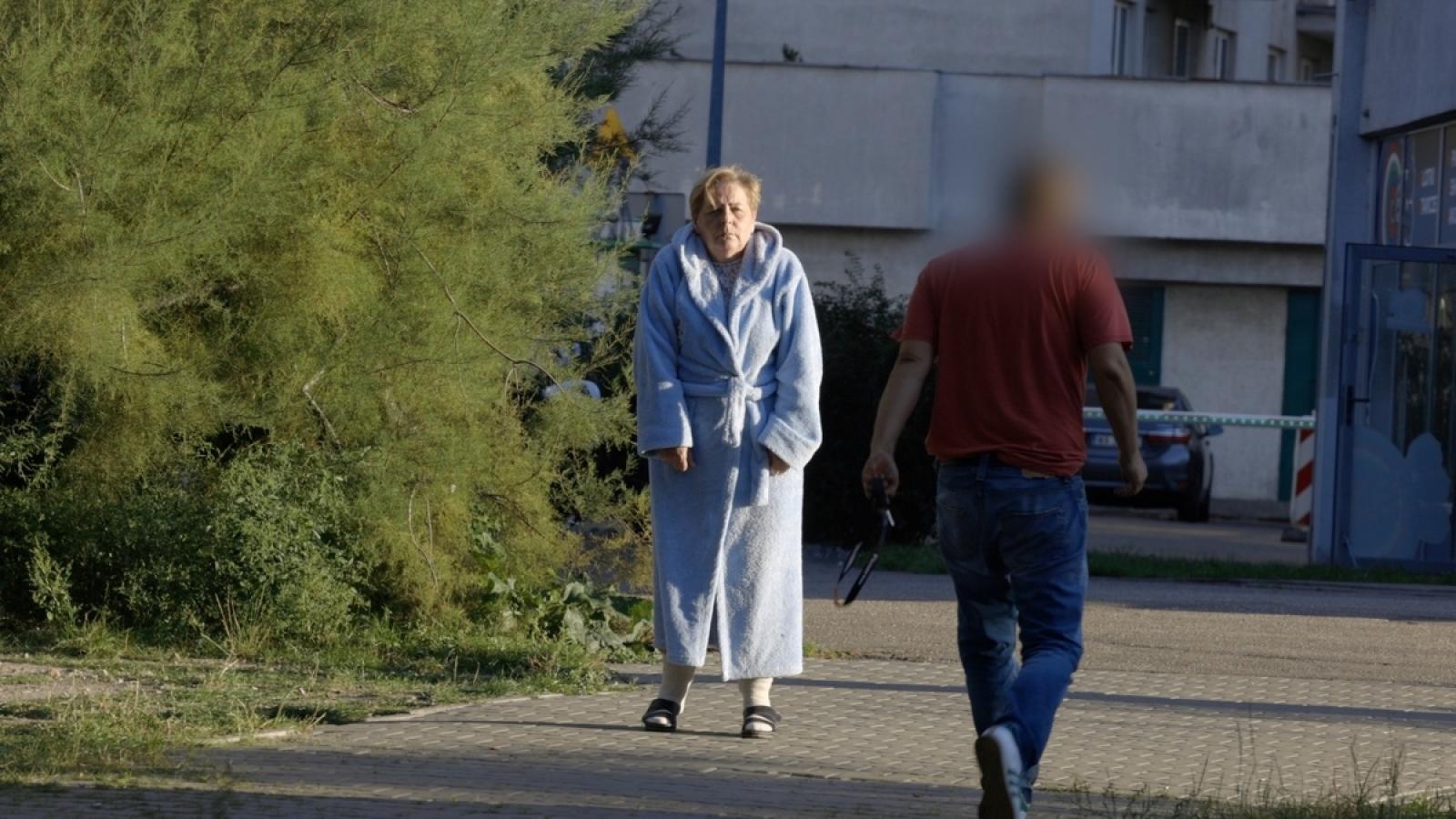 Zdjęcie w galerii na portalu naszwodzislaw.com: Finał policyjnej akcji #JestemTuCzekam. Eksperyment społeczny [FOTO i WIDEO] wiadomości z regionu