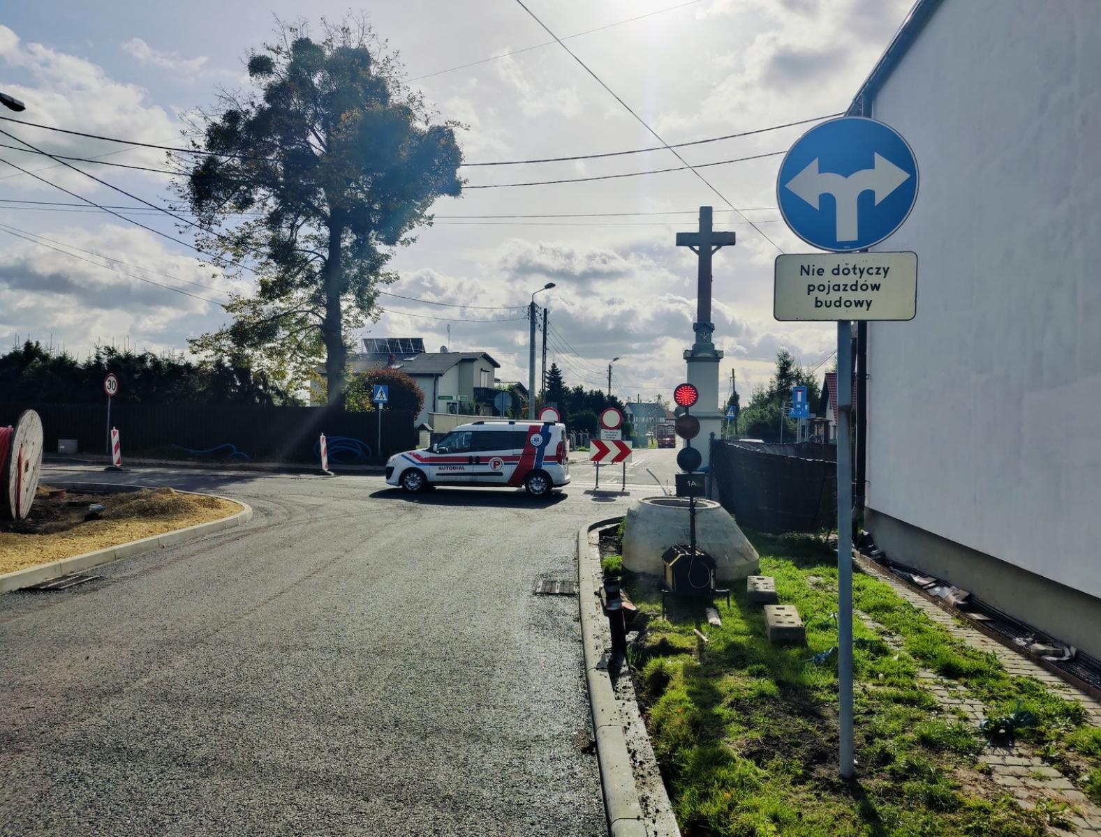 Zdjęcie w galerii na portalu naszwodzislaw.com: Rozpoczął się kolejny etap przebudowy ul. Głożyńskiej w Radlinie wiadomości z regionu