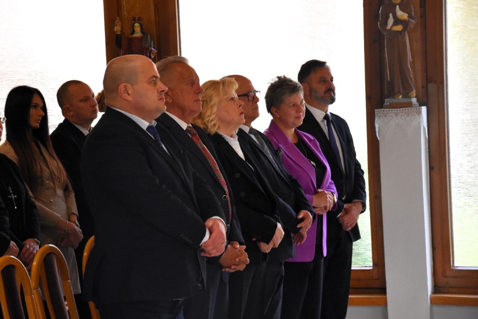 Zdjęcie w galerii na portalu naszwodzislaw.com: Jubileusz Domu Pomocy Społecznej w Gorzycach [FOTO] wiadomości z regionu