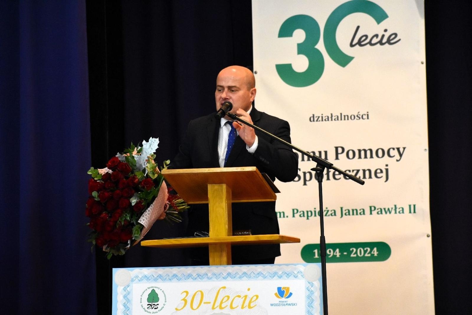 Zdjęcie w galerii na portalu naszwodzislaw.com: Jubileusz Domu Pomocy Społecznej w Gorzycach [FOTO] wiadomości z regionu