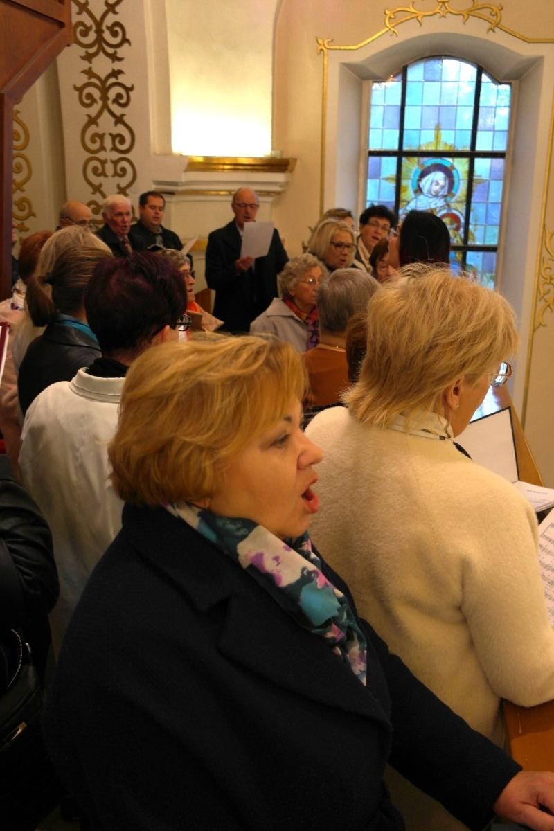 Zdjęcie w galerii na portalu naszwodzislaw.com: Chór Jadwiga z WCK wystąpił w kościele w Zawadzie wiadomości z regionu