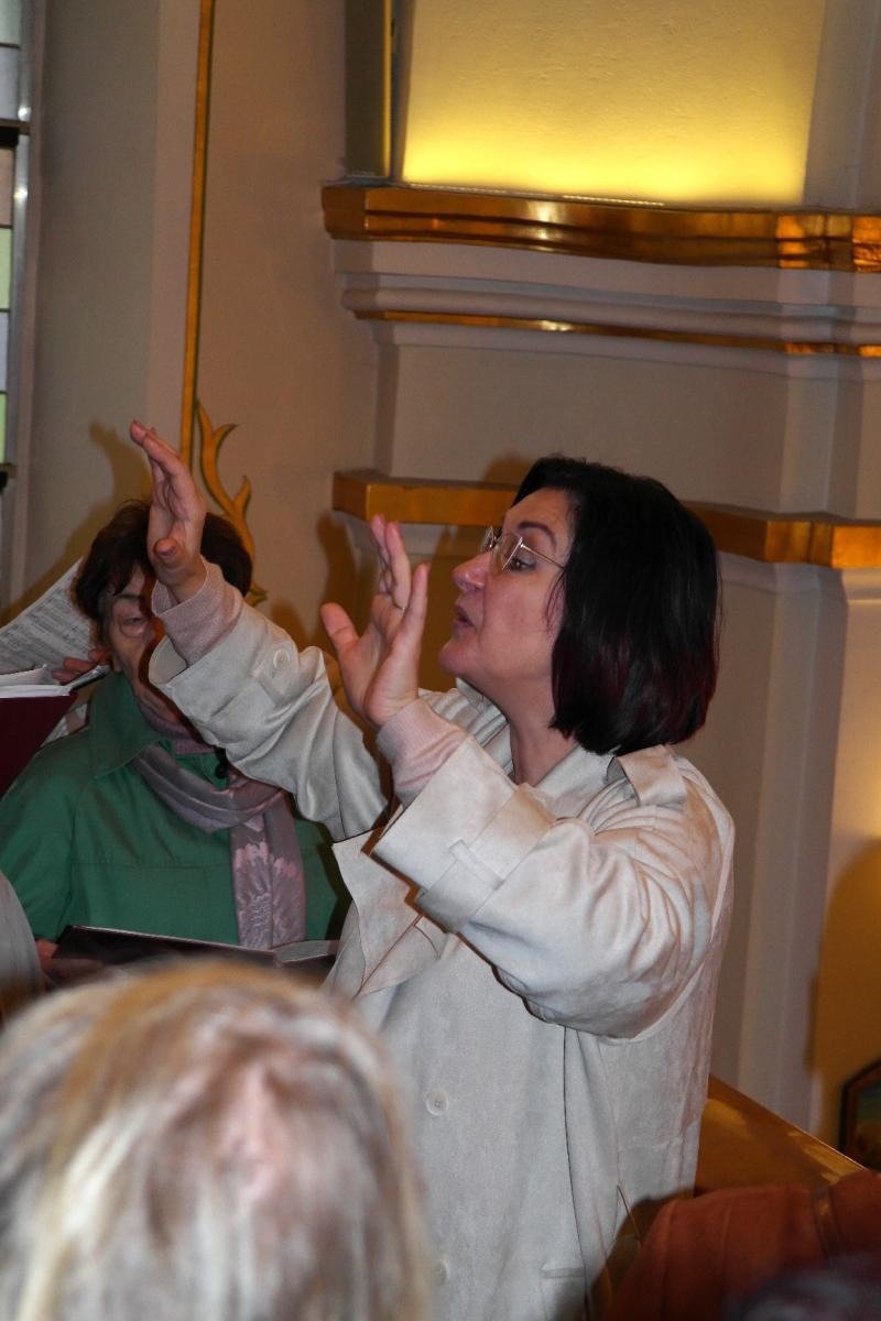 Zdjęcie w galerii na portalu naszwodzislaw.com: Chór Jadwiga z WCK wystąpił w kościele w Zawadzie wiadomości z regionu