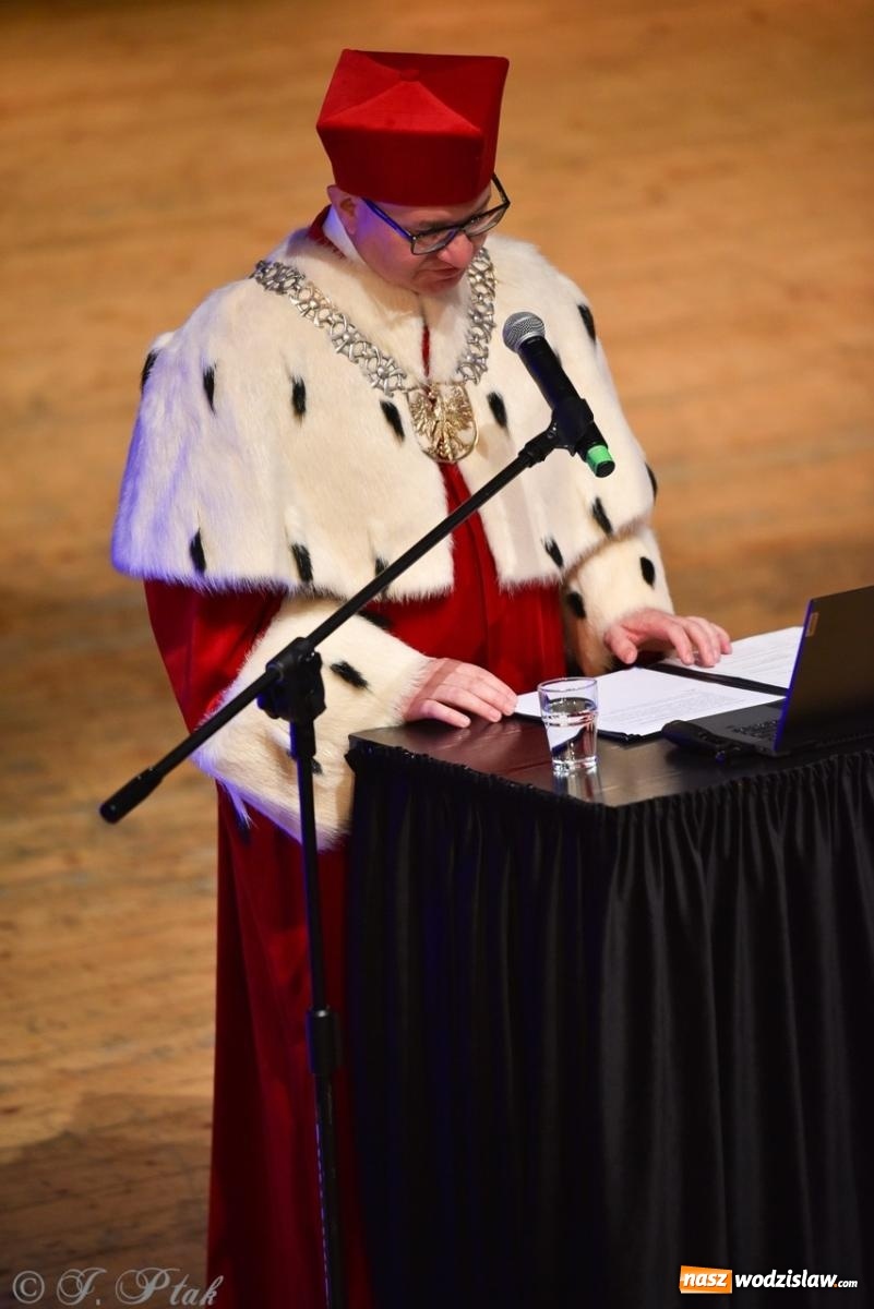 Zdjęcie w galerii na portalu naszwodzislaw.com: Raciborska Akademia Nauk Stosowanych zainaugurowała nowy rok akademicki wiadomości z regionu