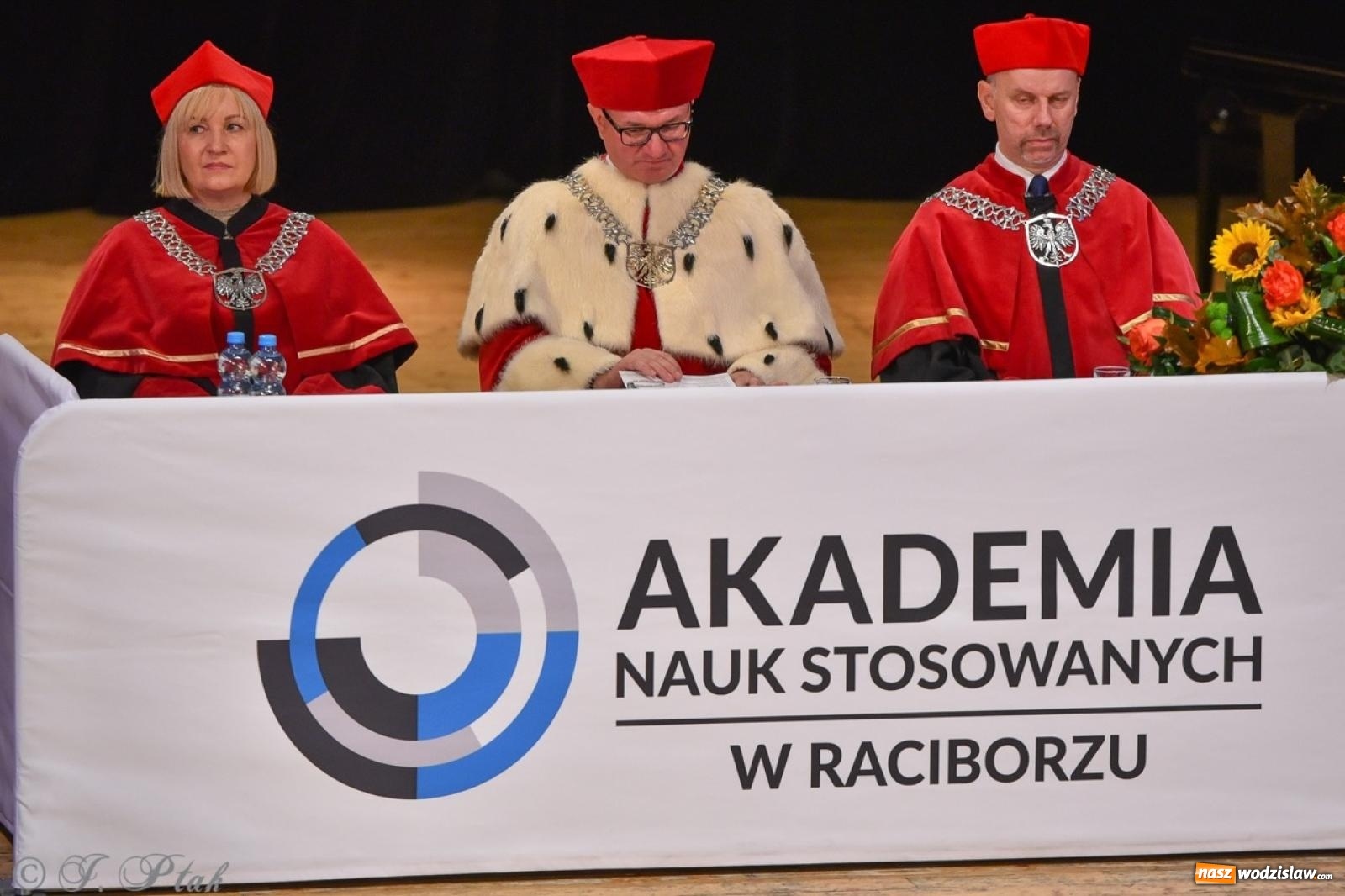 Zdjęcie w galerii na portalu naszwodzislaw.com: Raciborska Akademia Nauk Stosowanych zainaugurowała nowy rok akademicki wiadomości z regionu