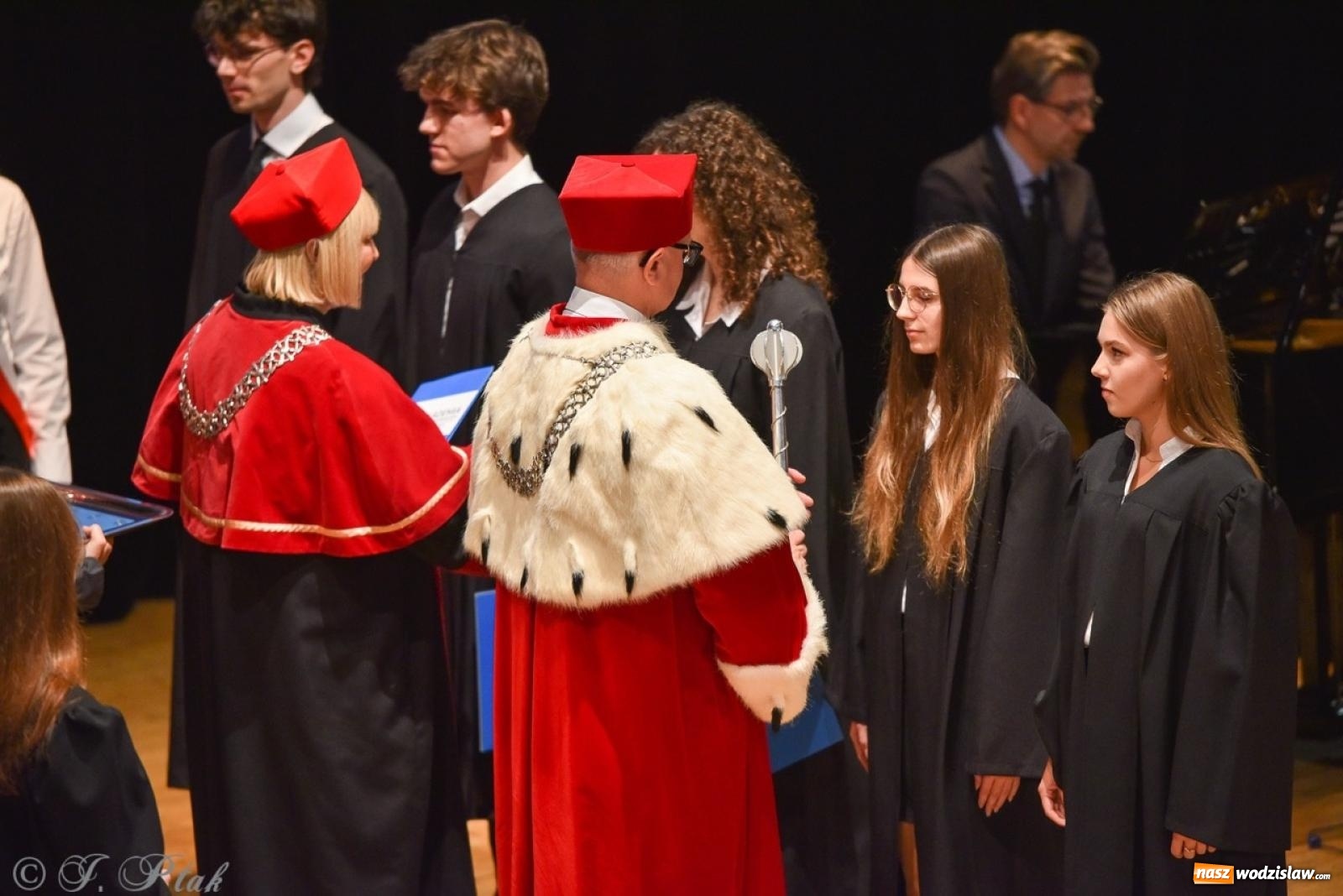 Zdjęcie w galerii na portalu naszwodzislaw.com: Raciborska Akademia Nauk Stosowanych zainaugurowała nowy rok akademicki wiadomości z regionu