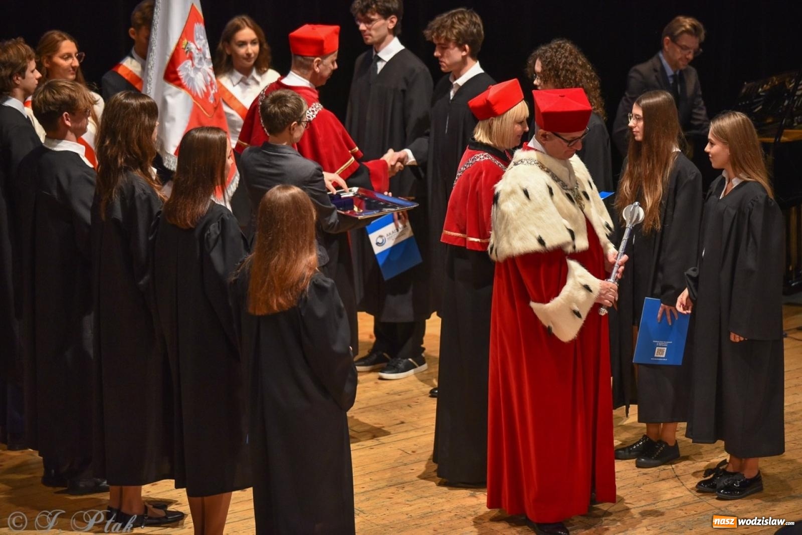 Zdjęcie w galerii na portalu naszwodzislaw.com: Raciborska Akademia Nauk Stosowanych zainaugurowała nowy rok akademicki wiadomości z regionu