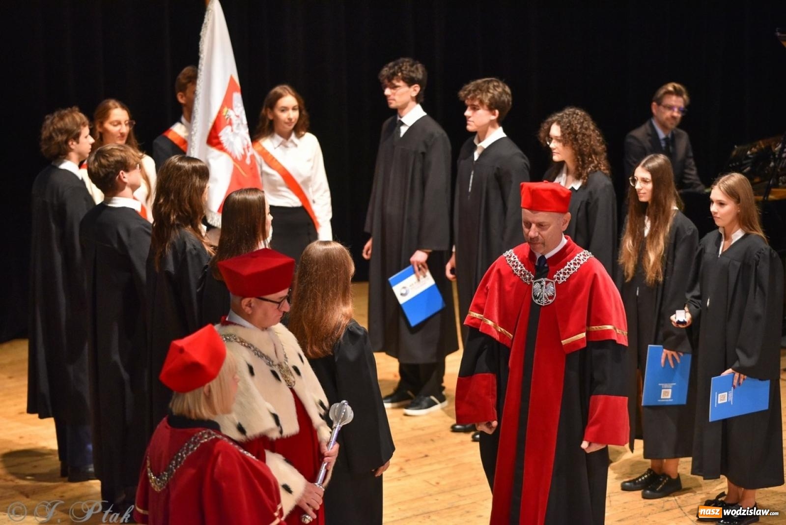 Zdjęcie w galerii na portalu naszwodzislaw.com: Raciborska Akademia Nauk Stosowanych zainaugurowała nowy rok akademicki wiadomości z regionu