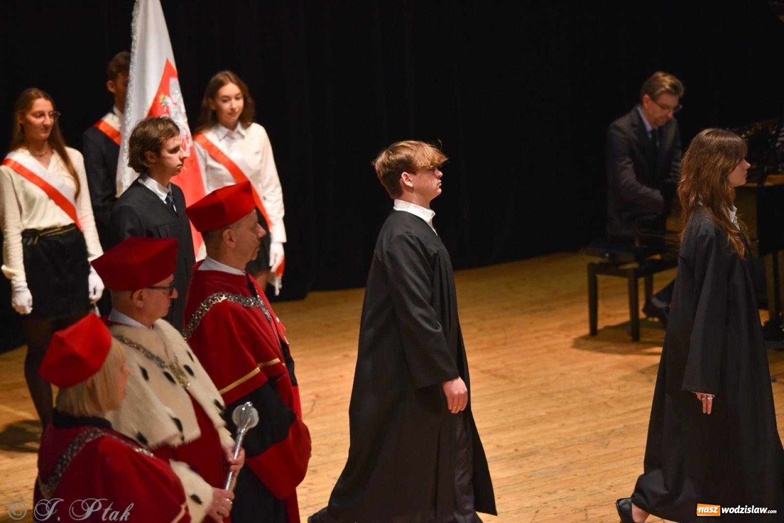 Zdjęcie w galerii na portalu naszwodzislaw.com: Raciborska Akademia Nauk Stosowanych zainaugurowała nowy rok akademicki wiadomości z regionu