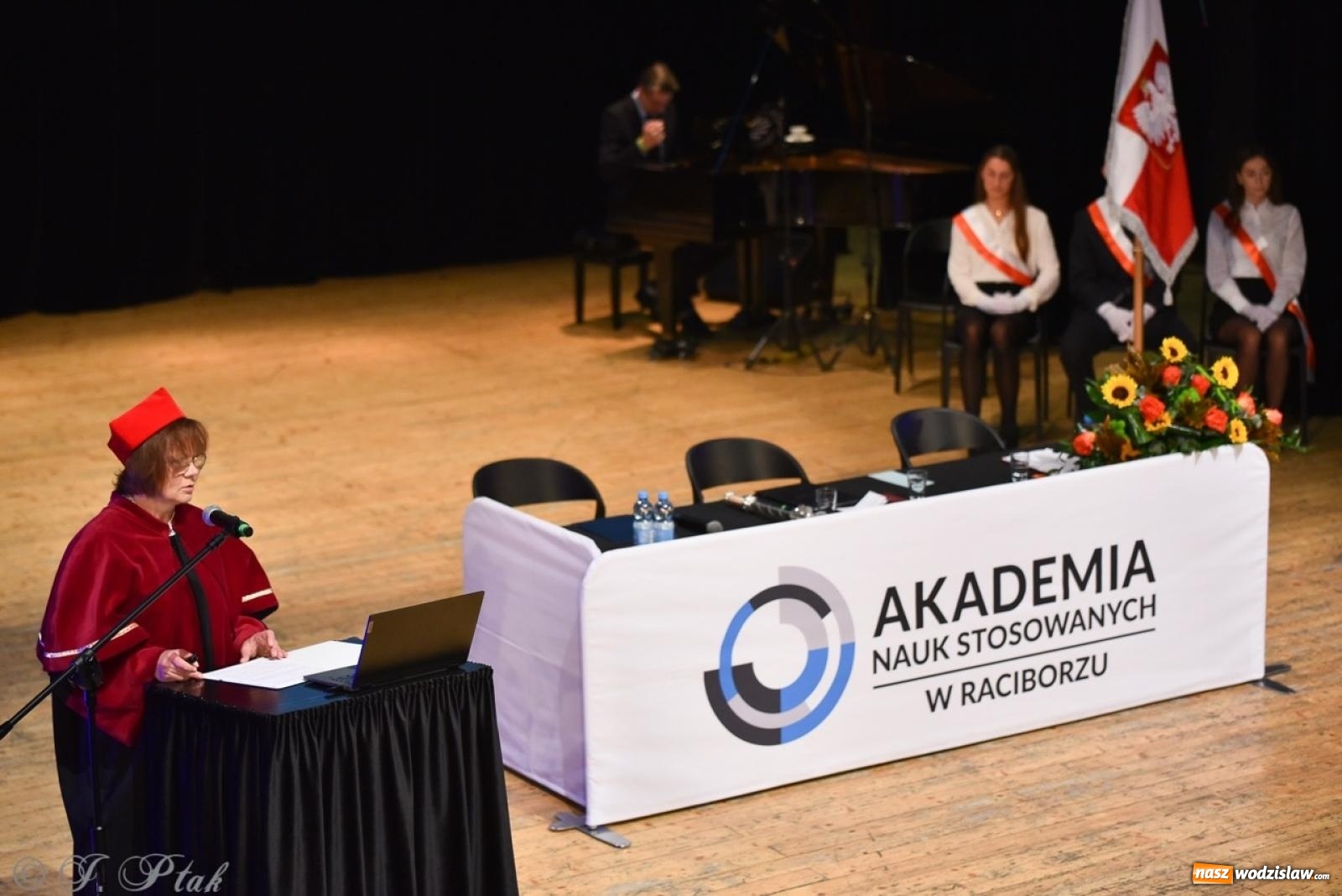 Zdjęcie w galerii na portalu naszwodzislaw.com: Raciborska Akademia Nauk Stosowanych zainaugurowała nowy rok akademicki wiadomości z regionu