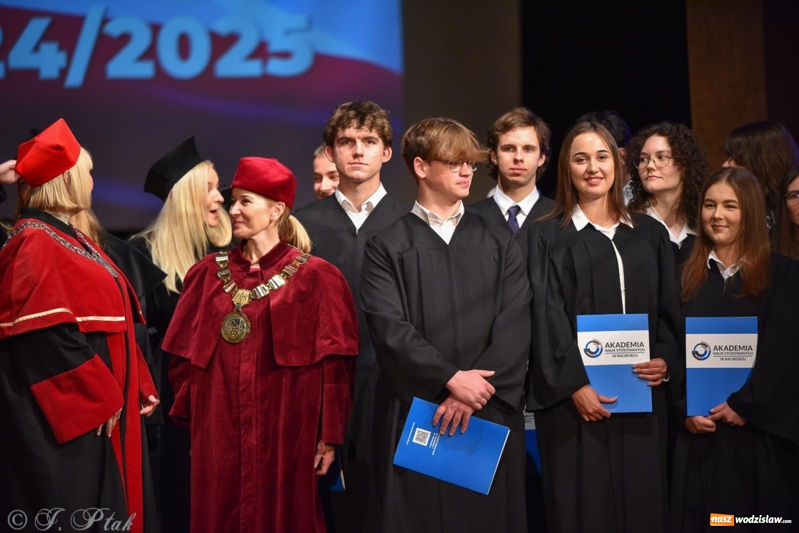 Zdjęcie w galerii na portalu naszwodzislaw.com: Raciborska Akademia Nauk Stosowanych zainaugurowała nowy rok akademicki wiadomości z regionu