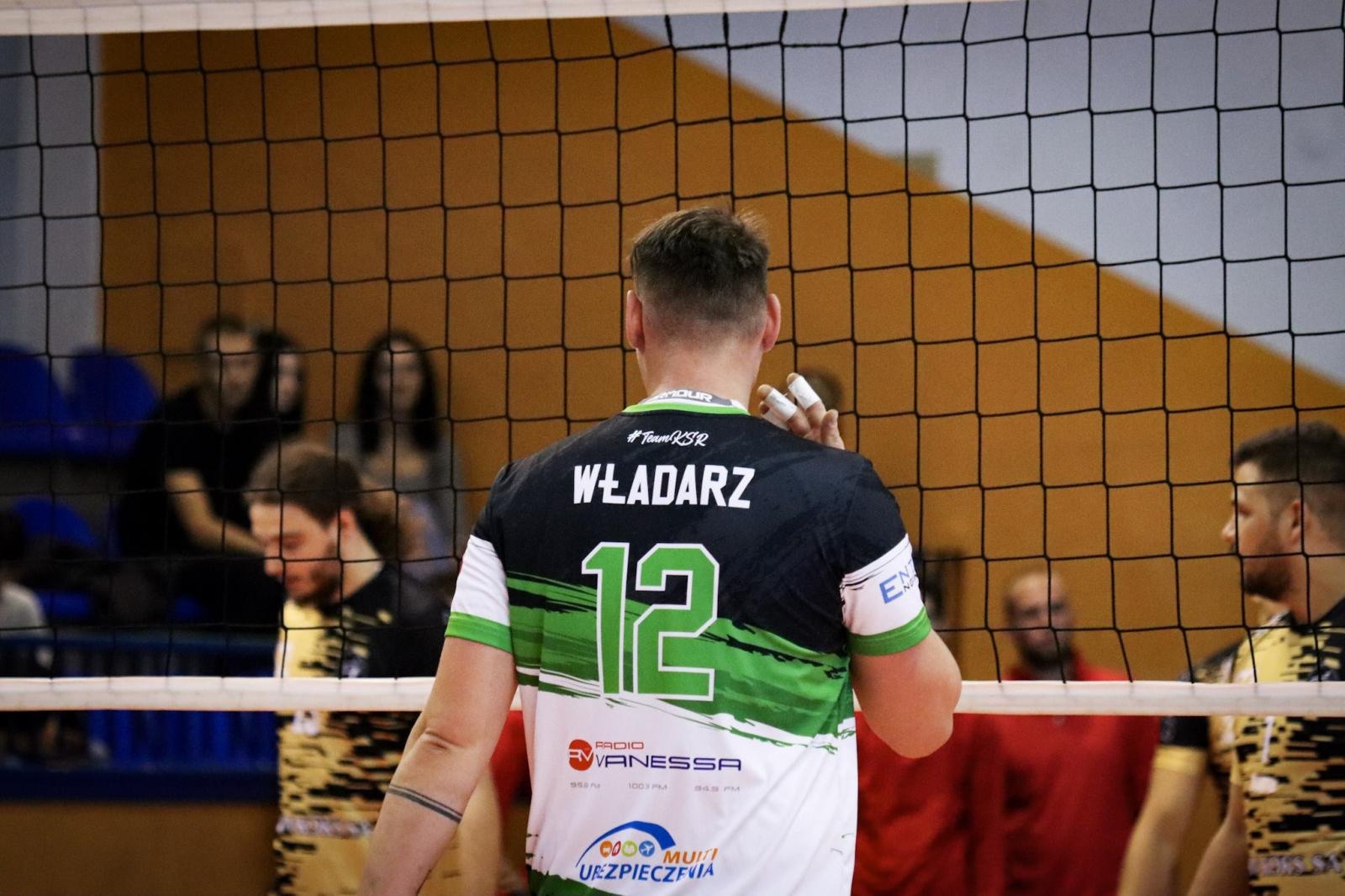 Zdjęcie w galerii na portalu naszwodzislaw.com: Zacięta walka na parkiecie. SK Górnik Radlin wygrywa po tie-breaku [FOTO] wiadomości z regionu