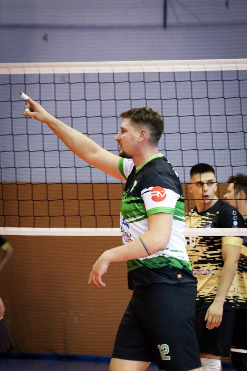 Zdjęcie w galerii na portalu naszwodzislaw.com: Zacięta walka na parkiecie. SK Górnik Radlin wygrywa po tie-breaku [FOTO] wiadomości z regionu