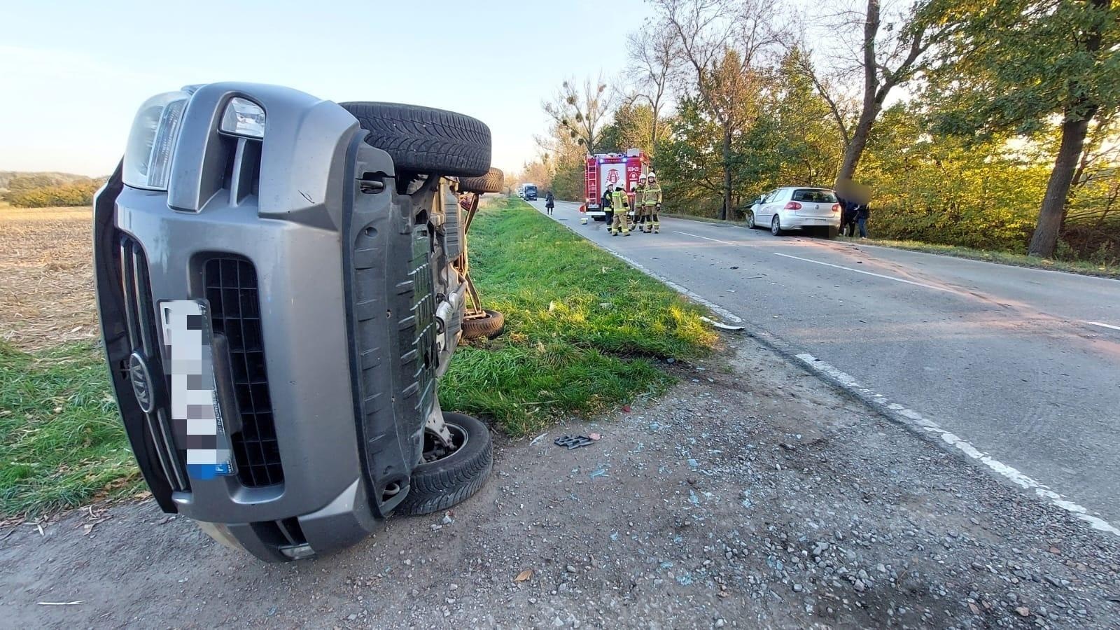 Zdjęcie w galerii na portalu naszwodzislaw.com: Groźna kolizja na trasie Racibórz-Lubomia wiadomości z regionu