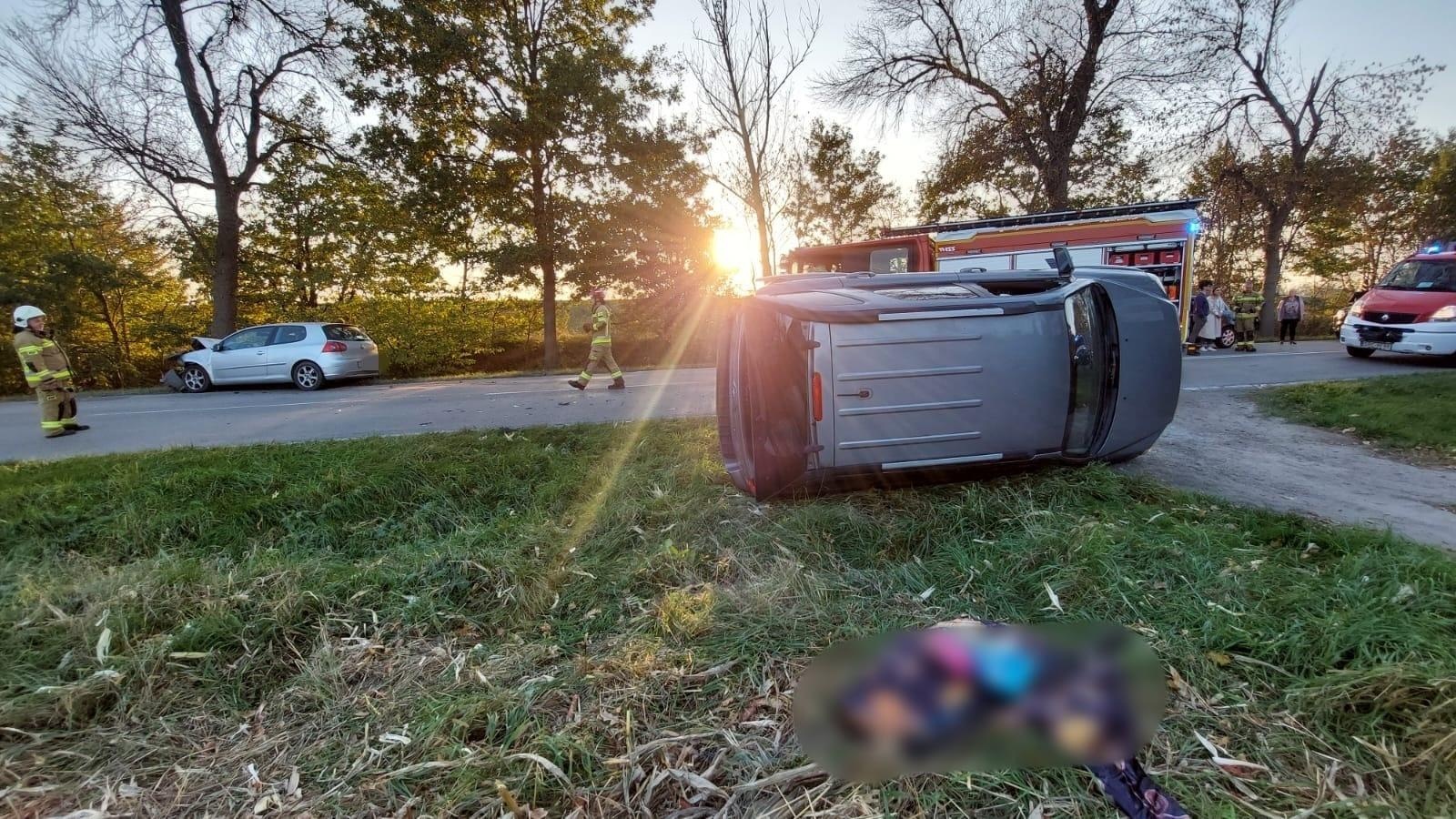 Zdjęcie w galerii na portalu naszwodzislaw.com: Groźna kolizja na trasie Racibórz-Lubomia wiadomości z regionu