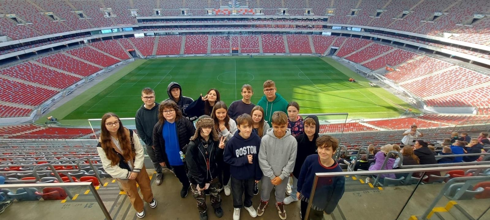 Zdjęcie w galerii na portalu naszwodzislaw.com: Podróż z klasą uczniów ze Skrbeńska do Warszawy wiadomości z regionu