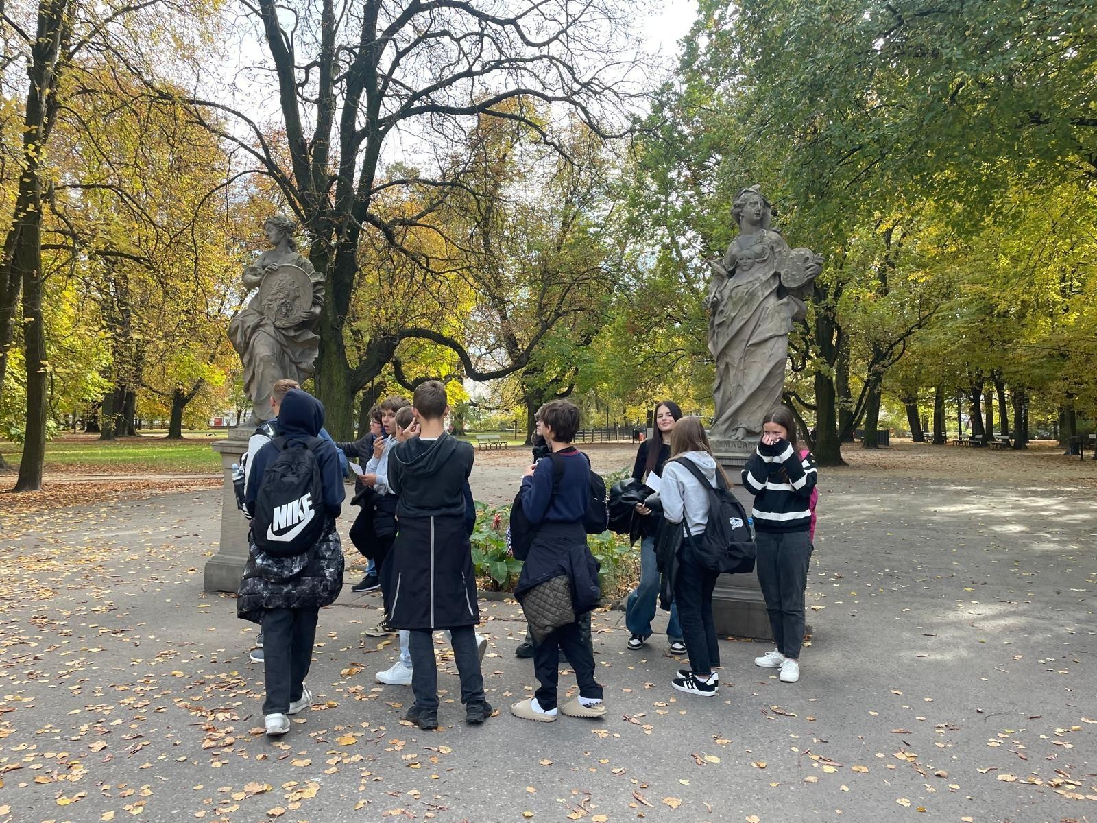 Zdjęcie w galerii na portalu naszwodzislaw.com: Podróż z klasą uczniów ze Skrbeńska do Warszawy wiadomości z regionu