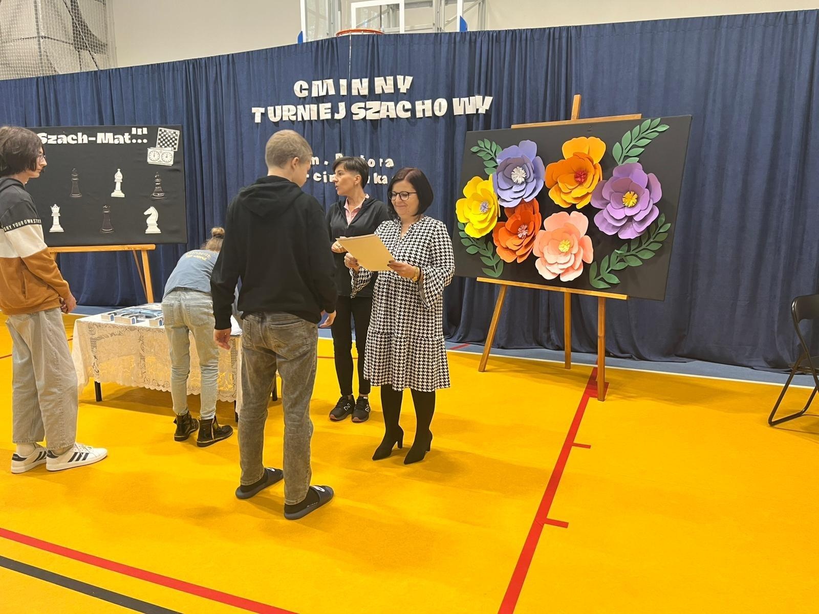 Zdjęcie w galerii na portalu naszwodzislaw.com: Szachowa tradycja w Skrbeńsku. Gminny turniej im. Pastora Marcina Lukasa wiadomości z regionu