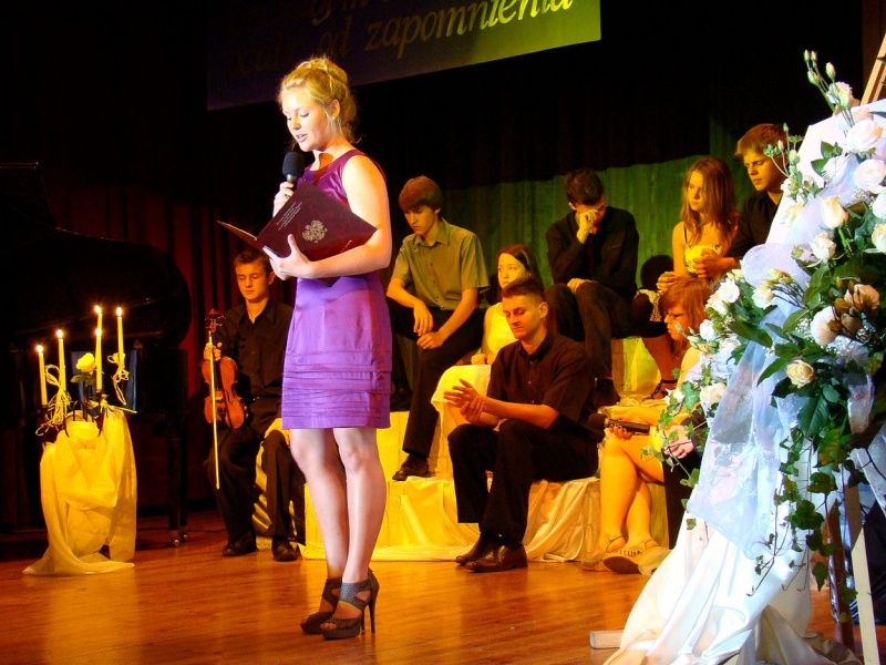 Zdjęcie w galerii na portalu naszwodzislaw.com: Dzisiaj matury bym nie zdał wiadomości z regionu