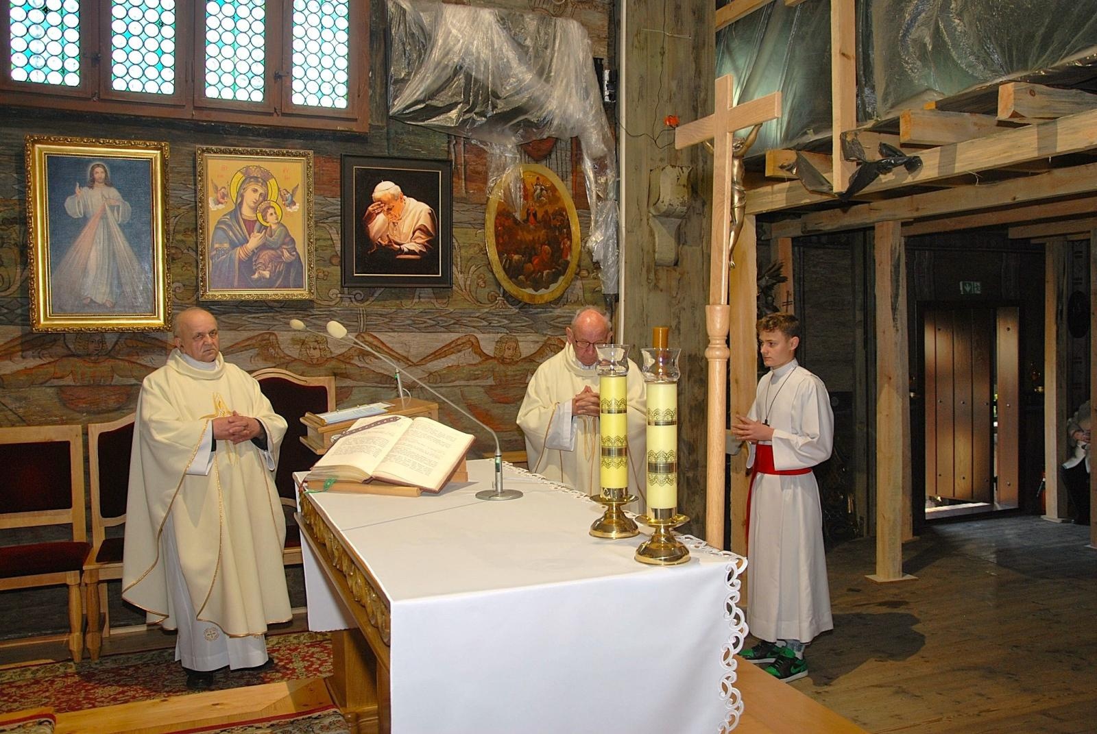 Zdjęcie w galerii na portalu naszwodzislaw.com: Zespół Kalina z Łazisk świętował 40. urodziny wiadomości z regionu