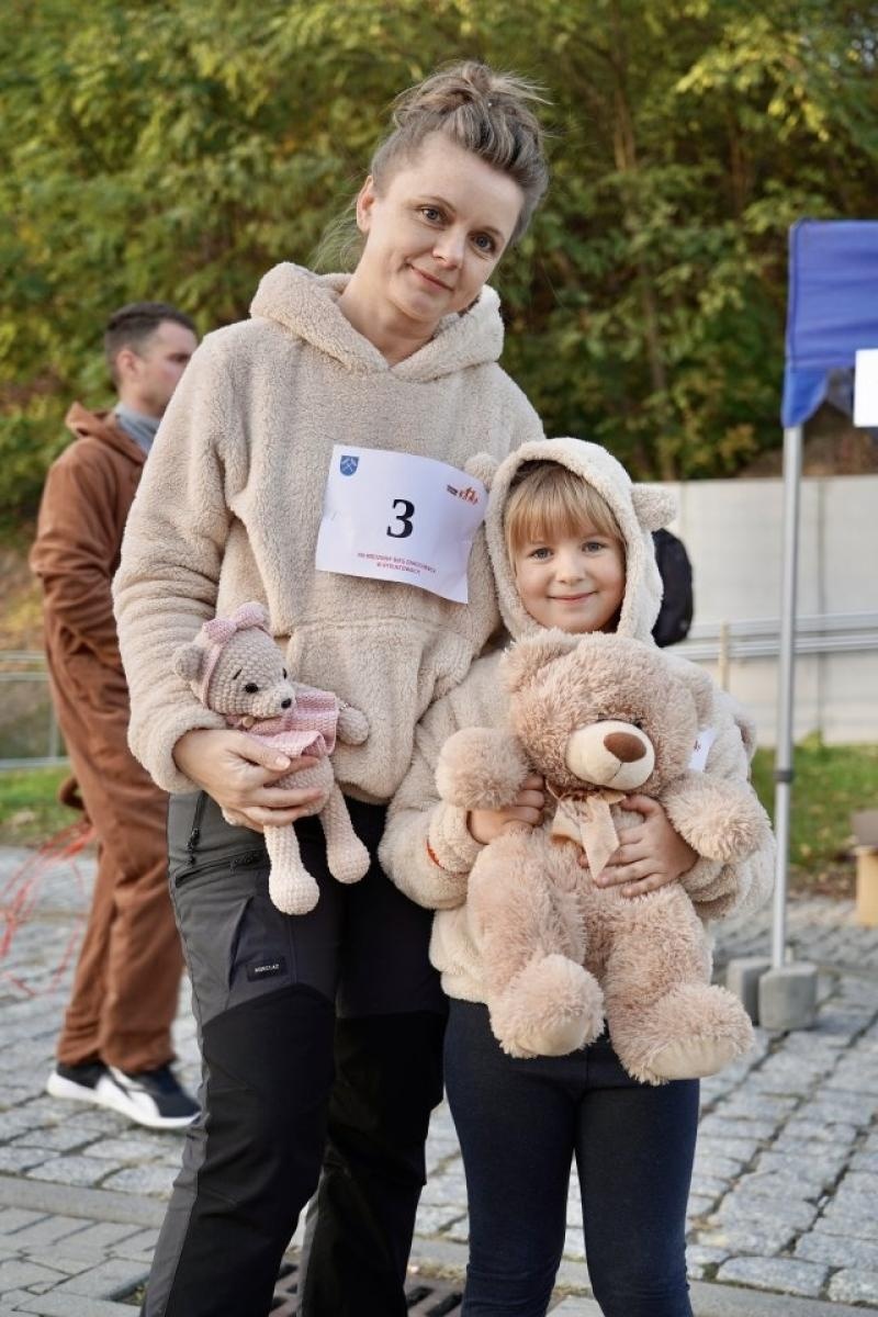Zdjęcie w galerii na portalu naszwodzislaw.com: XIII Rodzinny Bieg Zakochanych przeszedł do historii [FOTO] wiadomości z regionu