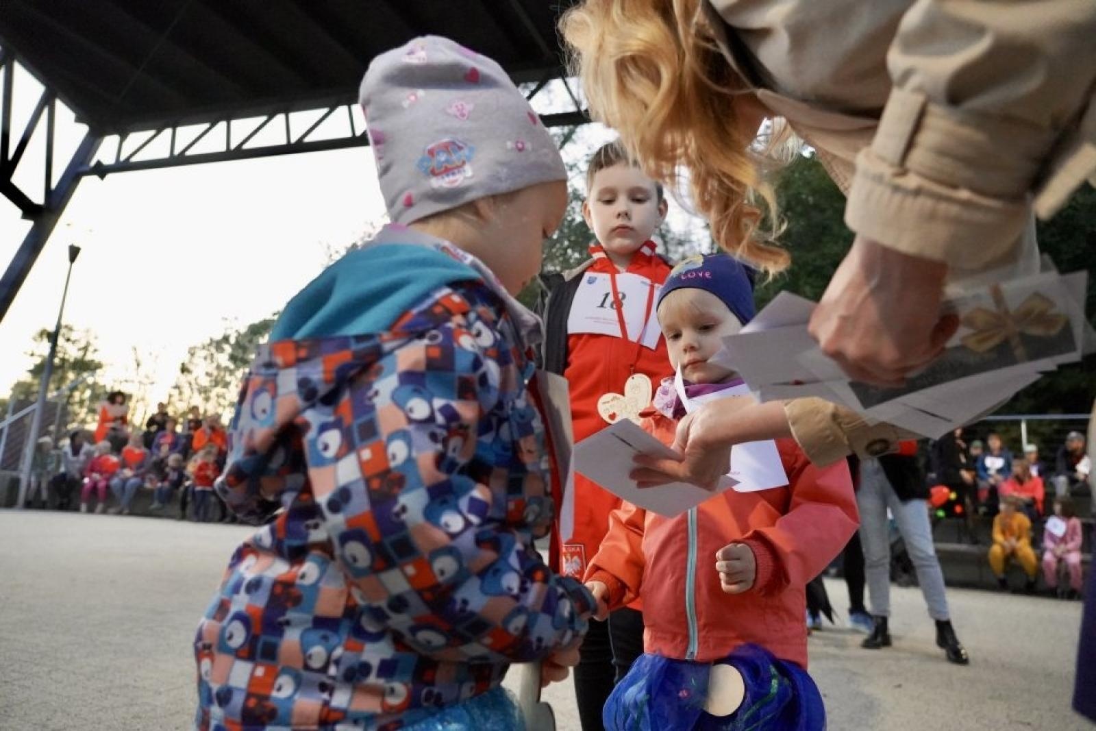 Zdjęcie w galerii na portalu naszwodzislaw.com: XIII Rodzinny Bieg Zakochanych przeszedł do historii [FOTO] wiadomości z regionu
